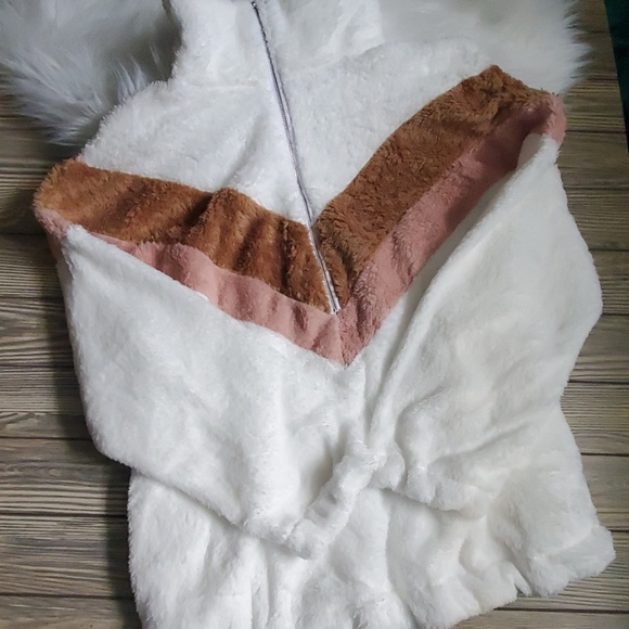 Sherpa Half Zip Pullover Sweater - Picture 3 of 7